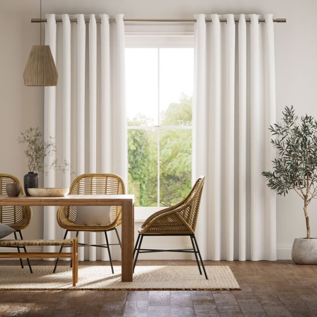 Acantha Snow White Curtains